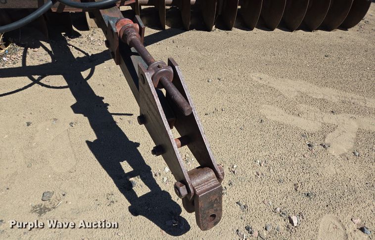 image for item LG9022 Tandem disk