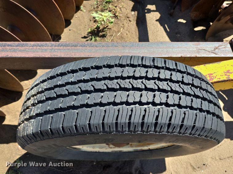 image for item LG9022 Tandem disk