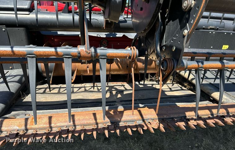 image for item MV9080 2014 MacDon  FD75-S flex draper head