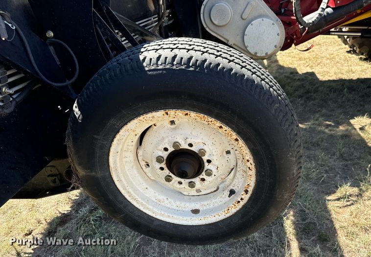 image for item MV9080 2014 MacDon  FD75-S flex draper head