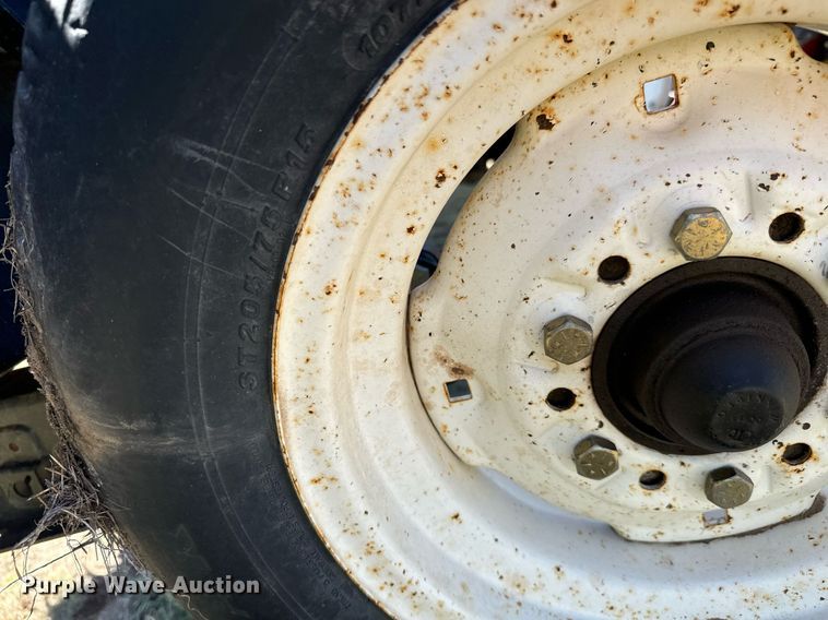 image for item MV9080 2014 MacDon  FD75-S flex draper head