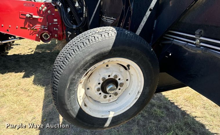 image for item MV9080 2014 MacDon  FD75-S flex draper head