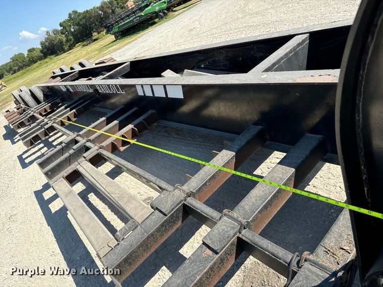 image for item MV9088 1997 Landoll Hauloll combine trailer 