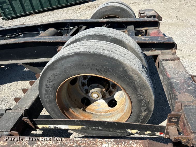 image for item MV9088 1997 Landoll Hauloll combine trailer 