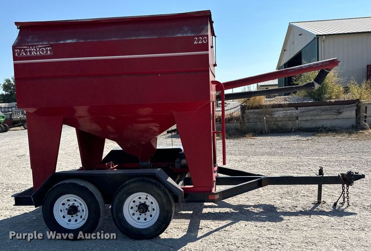 image for item MV9089 Patriot 220 seed tender