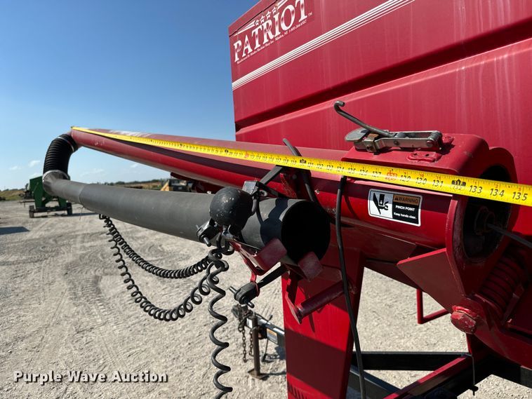 image for item MV9089 Patriot 220 seed tender