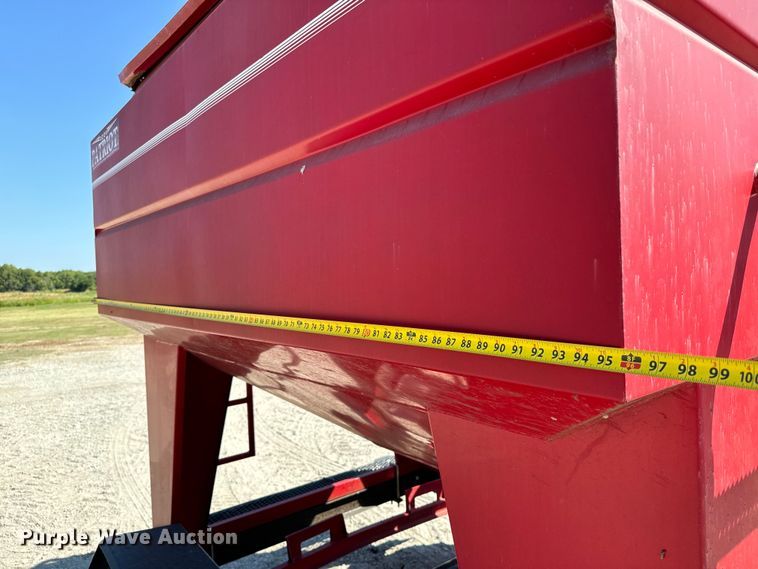image for item MV9089 Patriot 220 seed tender
