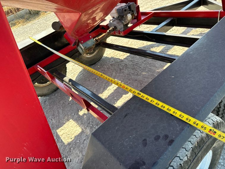 image for item MV9089 Patriot 220 seed tender