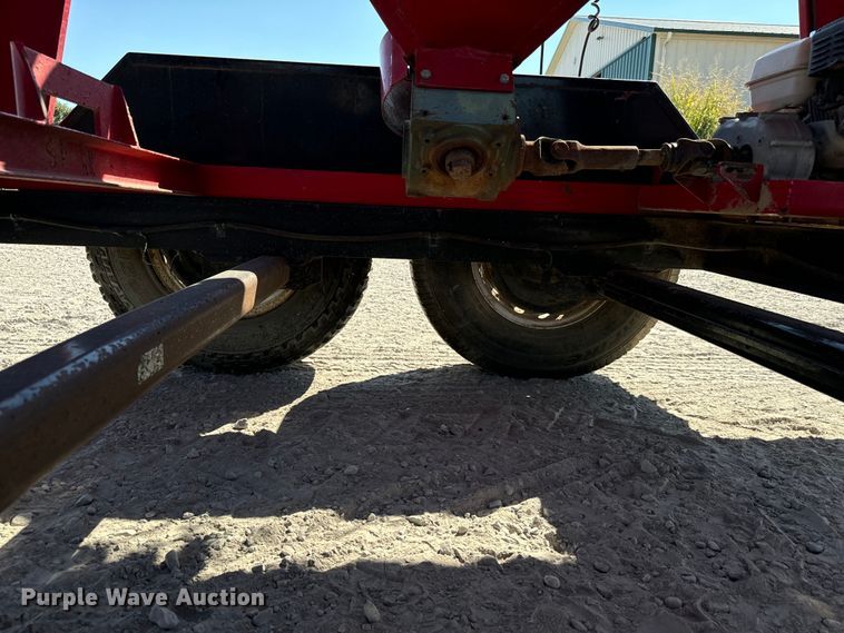 image for item MV9089 Patriot 220 seed tender