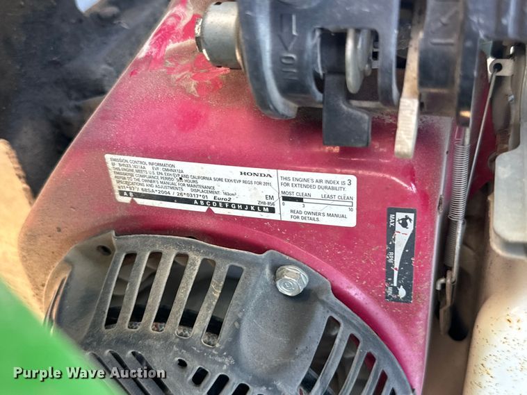 image for item MV9090 Patriot 220 seed tender