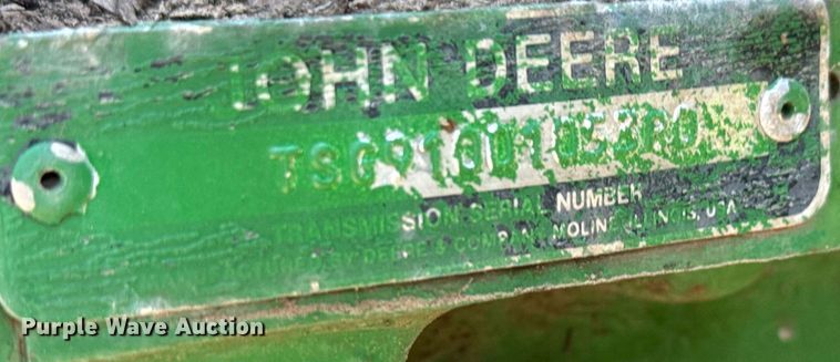 image for item MV9092 1981 John Deere  8640 4WD tractor