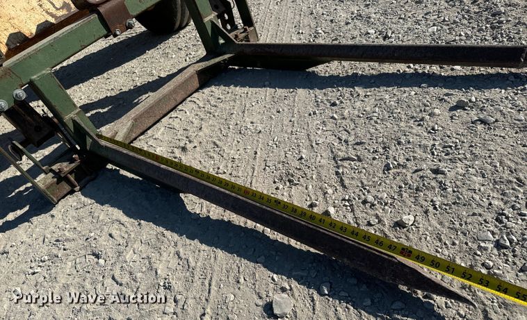 image for item MV9093 1968 John Deere 4020 tractor