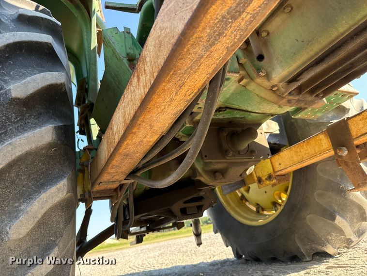 image for item MV9093 1968 John Deere 4020 tractor