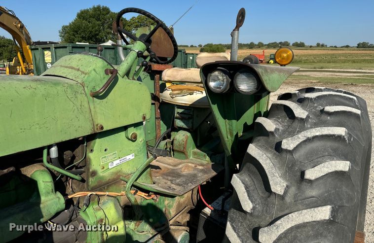 image for item MV9093 1968 John Deere 4020 tractor