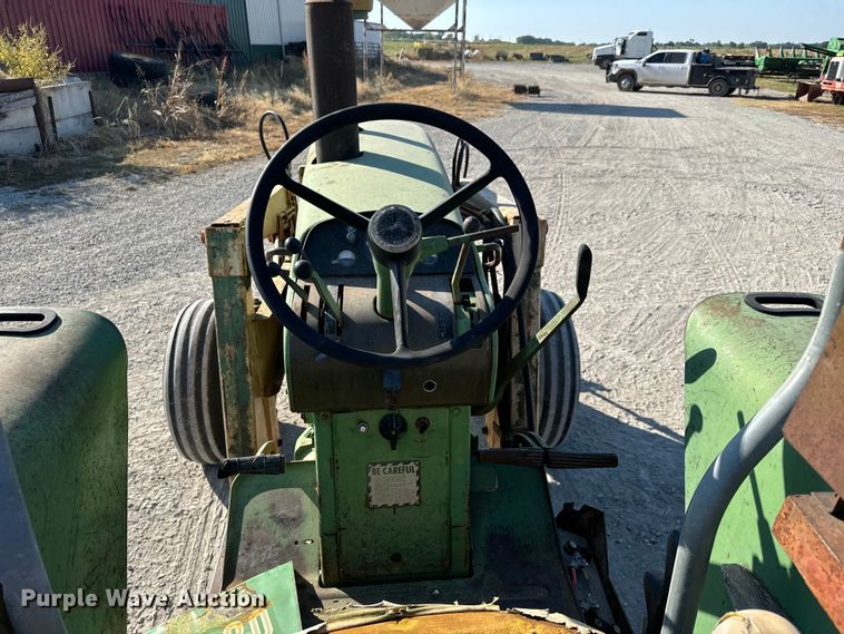 image for item MV9093 1968 John Deere 4020 tractor