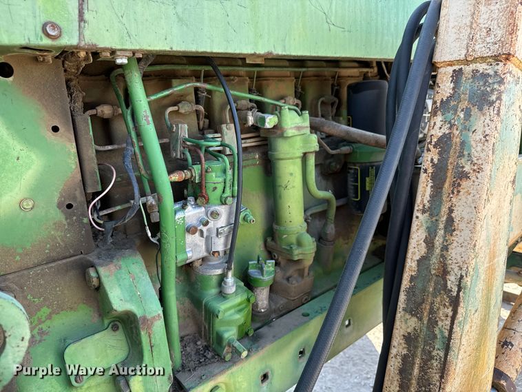 image for item MV9093 1968 John Deere 4020 tractor