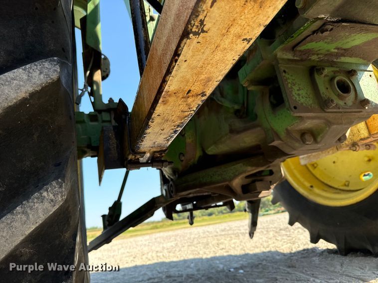 image for item MV9094 1969 John Deere 4020 tractor