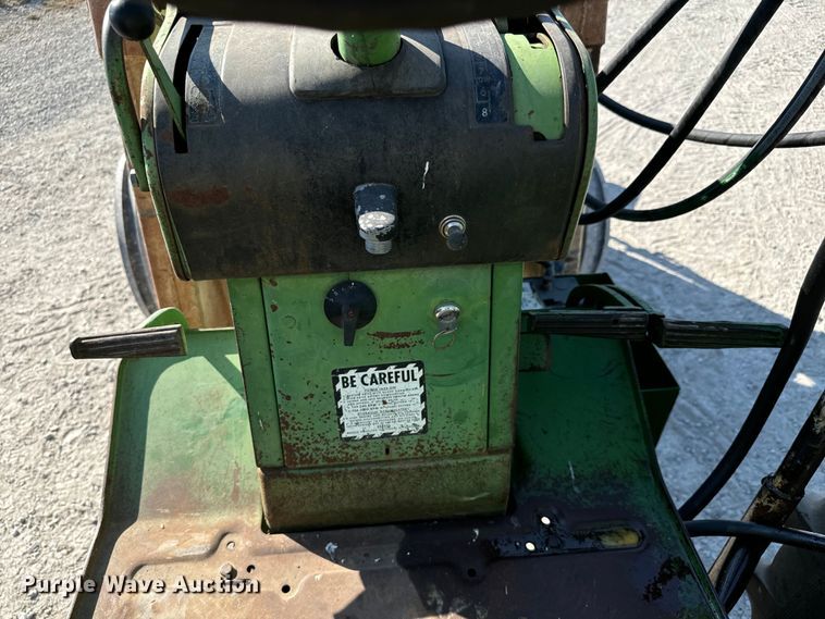 image for item MV9094 1969 John Deere 4020 tractor