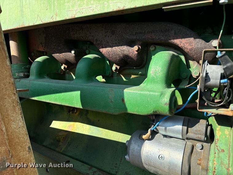 image for item MV9094 1969 John Deere 4020 tractor