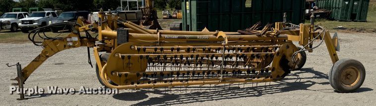 image for item MV9097 2008 Vermeer  R2300 hay rake