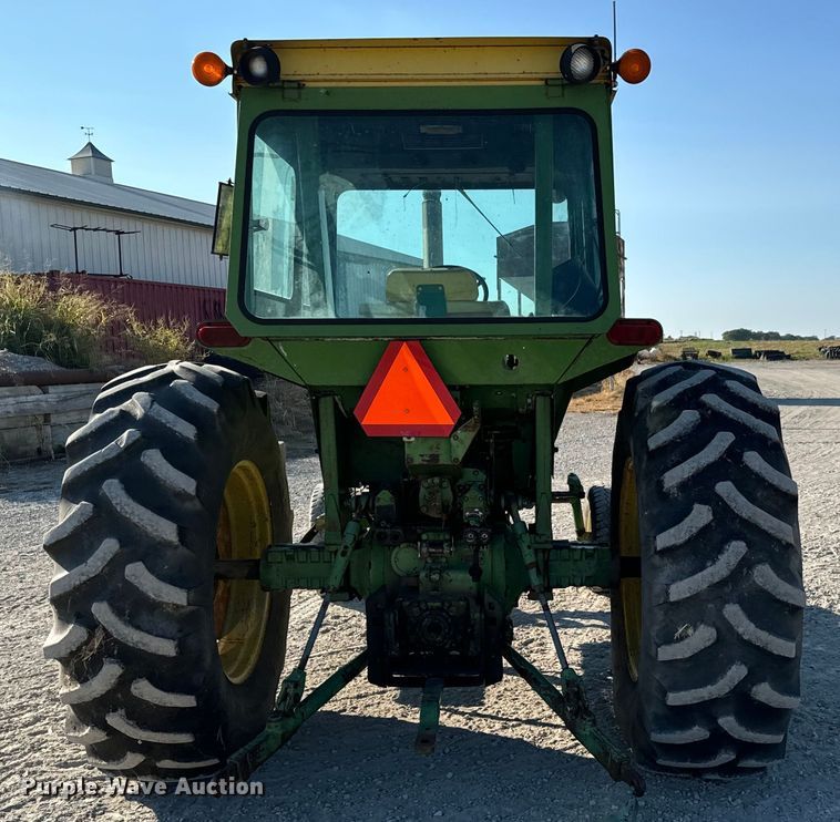 image for item MV9102 1972 John Deere  4320 tractor
