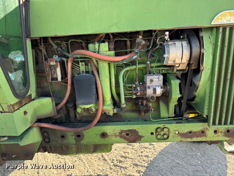 image for item MV9102 1972 John Deere  4320 tractor
