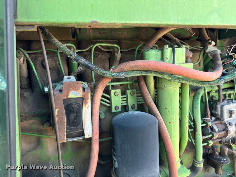 image for item MV9102 1972 John Deere  4320 tractor