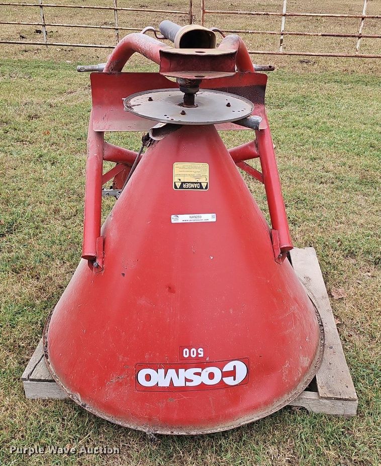 image for item NX9259 2005 Cosmo 500 spreader