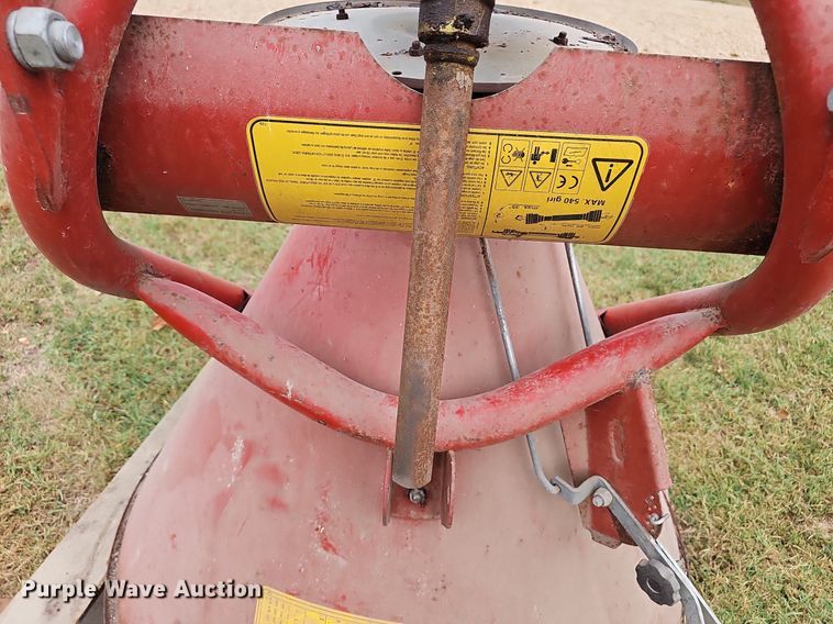 image for item NX9259 2005 Cosmo 500 spreader