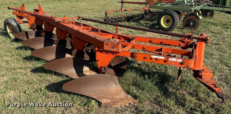 image for item OE9233 Case plow