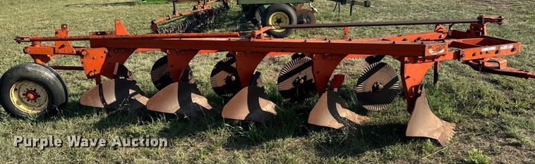 image for item OE9233 Case plow