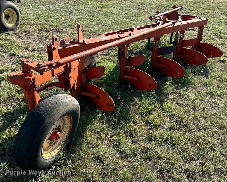 image for item OE9233 Case plow