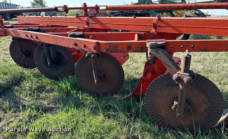 image for item OE9233 Case plow