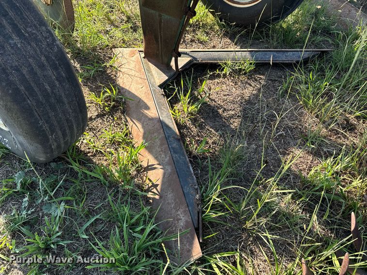 image for item OE9234 Flex King KM-15 sweep plow