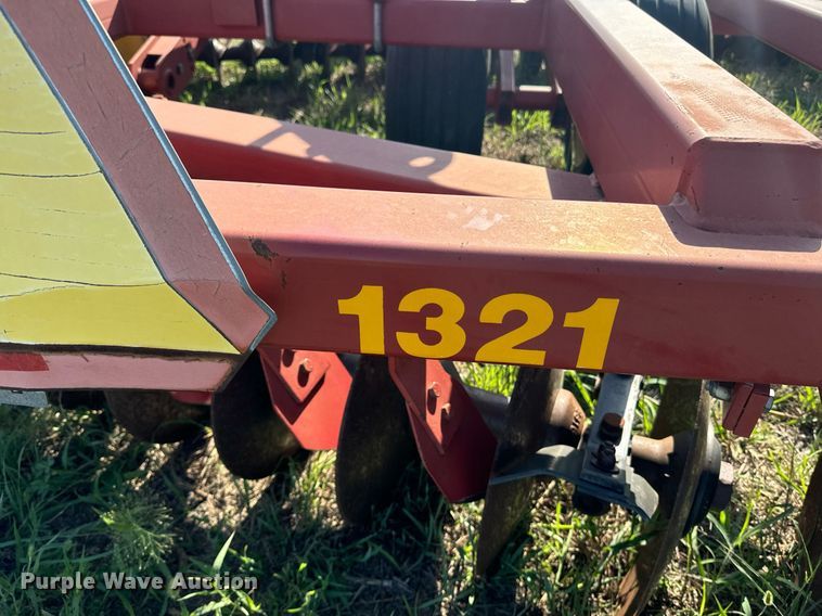 image for item OE9235 Sunflower 1321-14 off-set disk