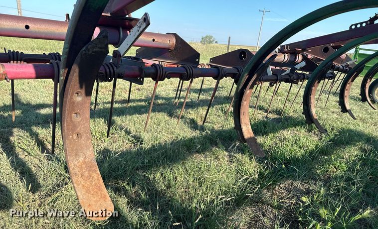 image for item OE9236 John Deere 1710A disk ripper