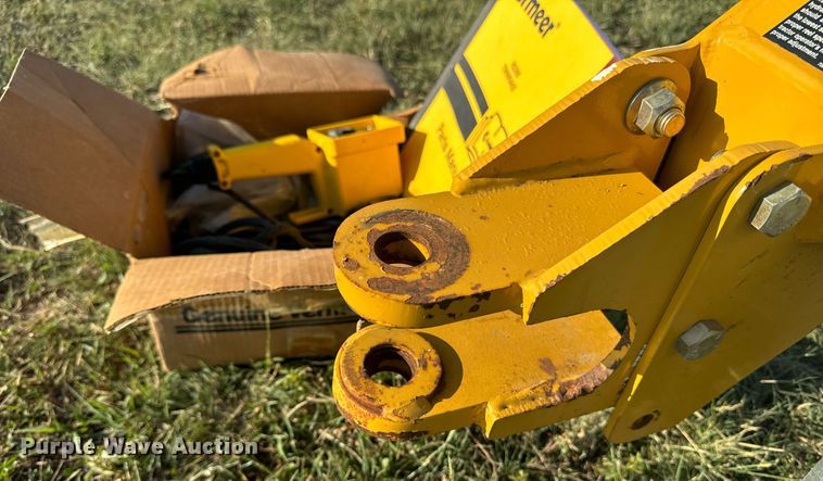 image for item OE9237 2008 Vermeer R2300 hay rake