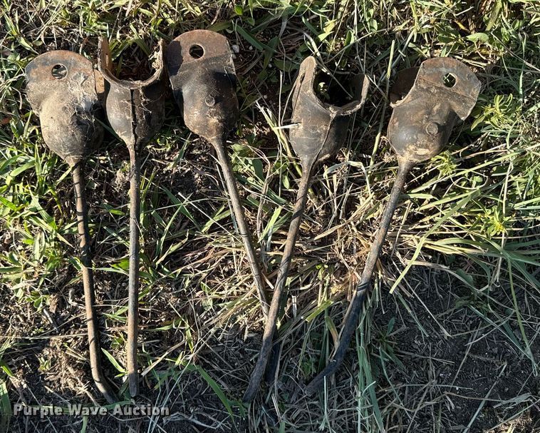 image for item OE9237 2008 Vermeer R2300 hay rake