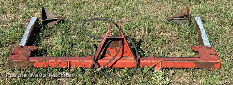 image for item OE9243 Besler 750 bale unroller