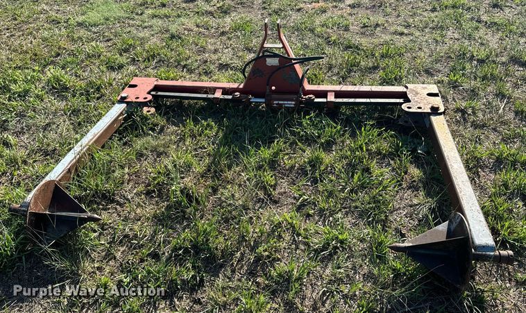 image for item OE9243 Besler 750 bale unroller