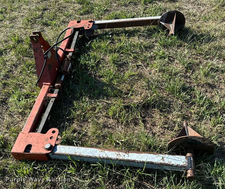 image for item OE9243 Besler 750 bale unroller