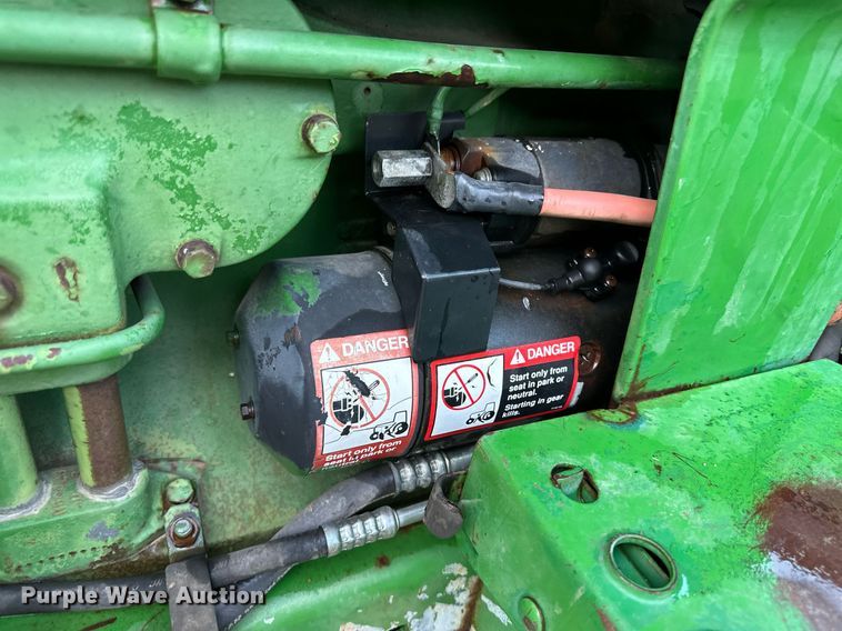 image for item OM9674 1982 John Deere 4640 tractor