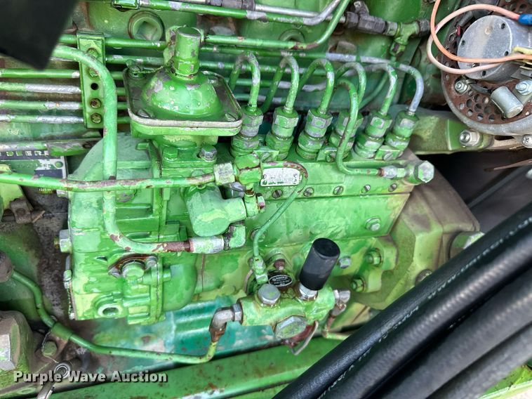 image for item OM9674 1982 John Deere 4640 tractor