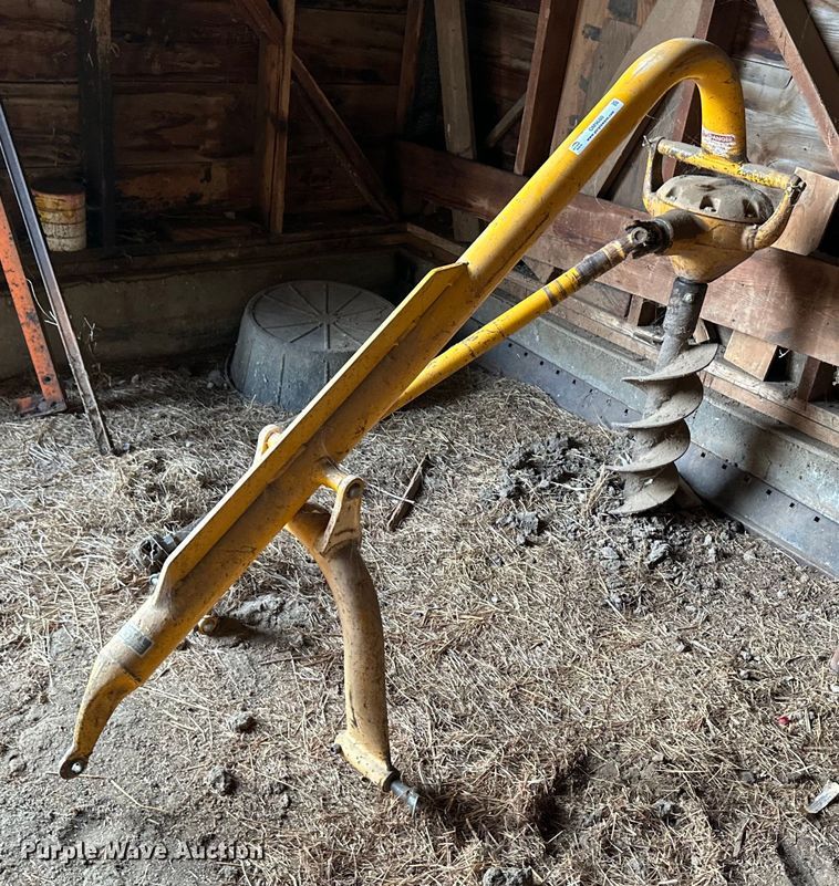 image for item OM9680 Danuser three point auger