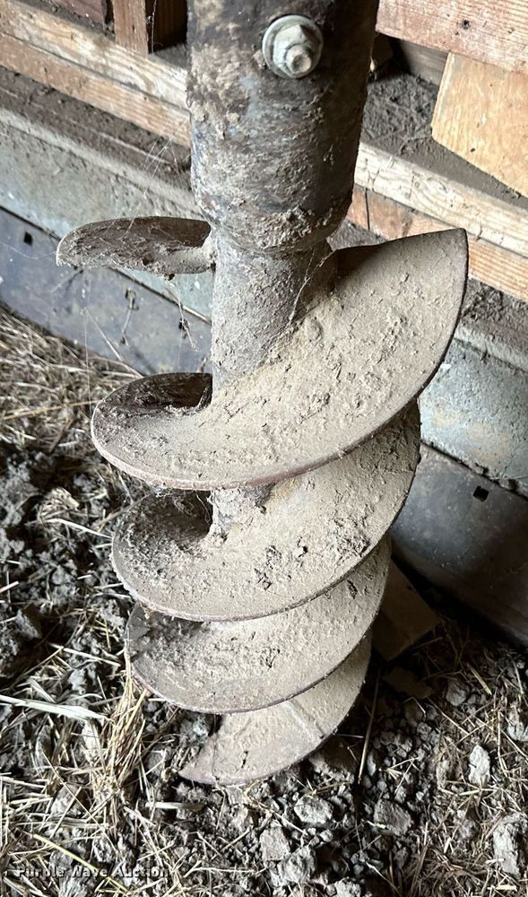 image for item OM9680 Danuser three point auger