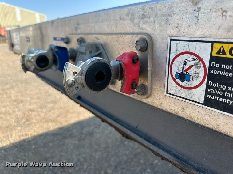 image for item DD3208 2019 Wilson  drop deck trailer