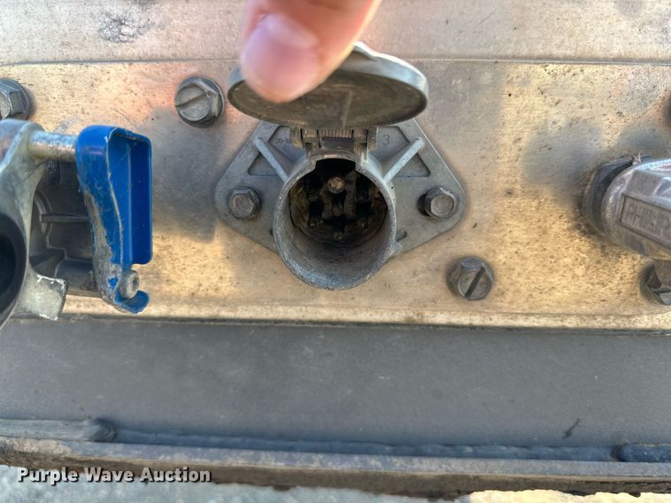 image for item DD3208 2019 Wilson  drop deck trailer