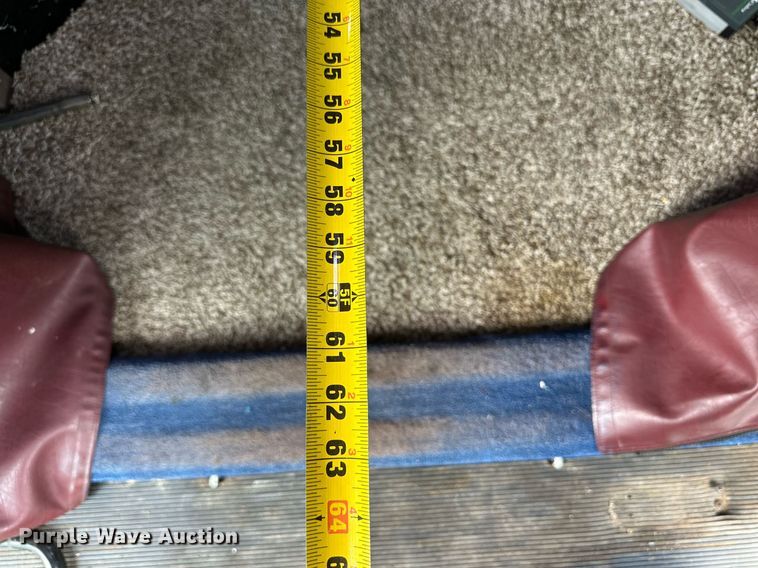 image for item DD3214 2008 Peterbilt 386 semi truck