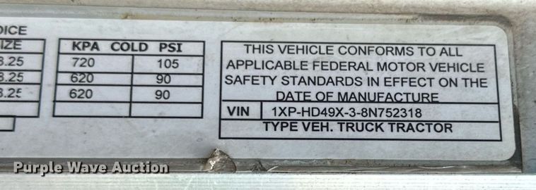 image for item DD3214 2008 Peterbilt 386 semi truck