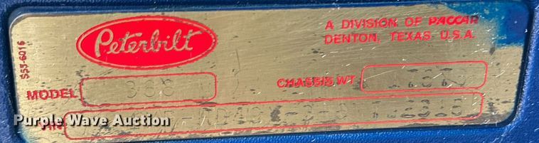 image for item DD3214 2008 Peterbilt 386 semi truck